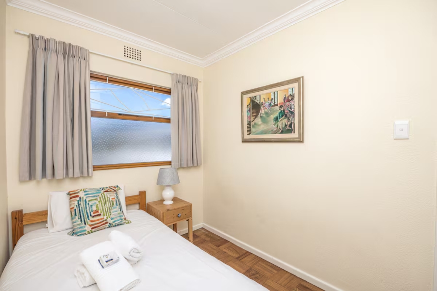 To Let 2 Bedroom Property for Rent in Gardens Western Cape